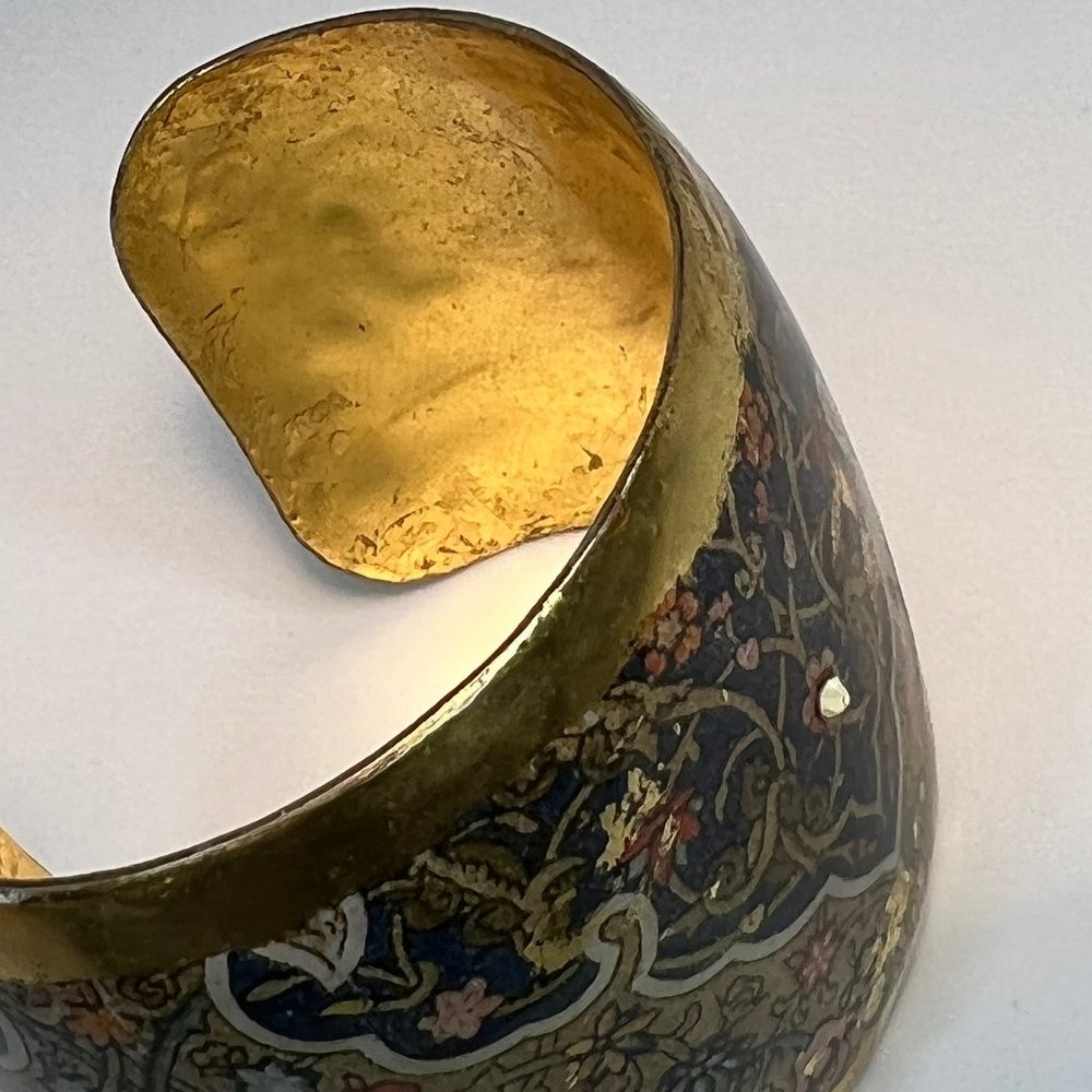 Evocateur Farrah Cuff - Size M - Picture 6 of 6